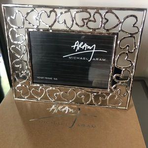 Brand new beautiful Michael Aram heart frame w/box